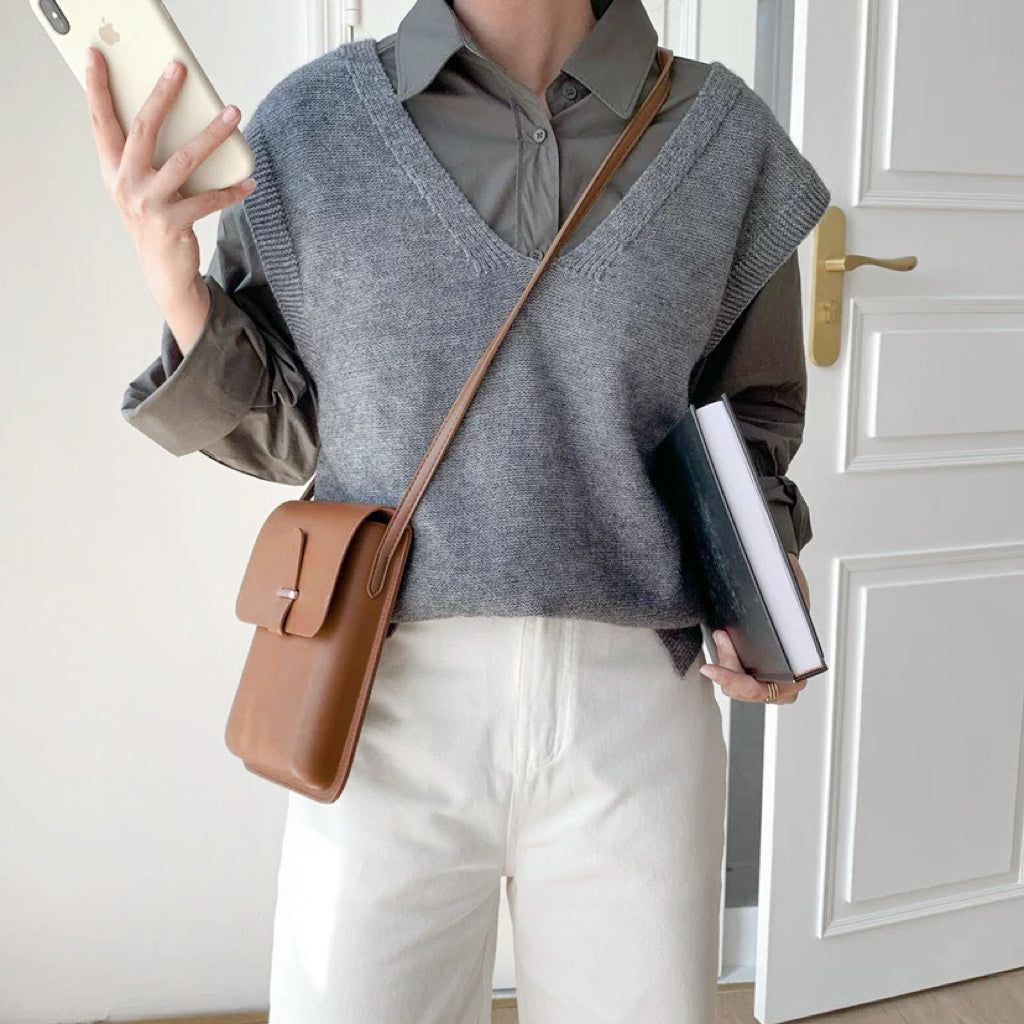 Minimalistische Tasche aus Hartleder