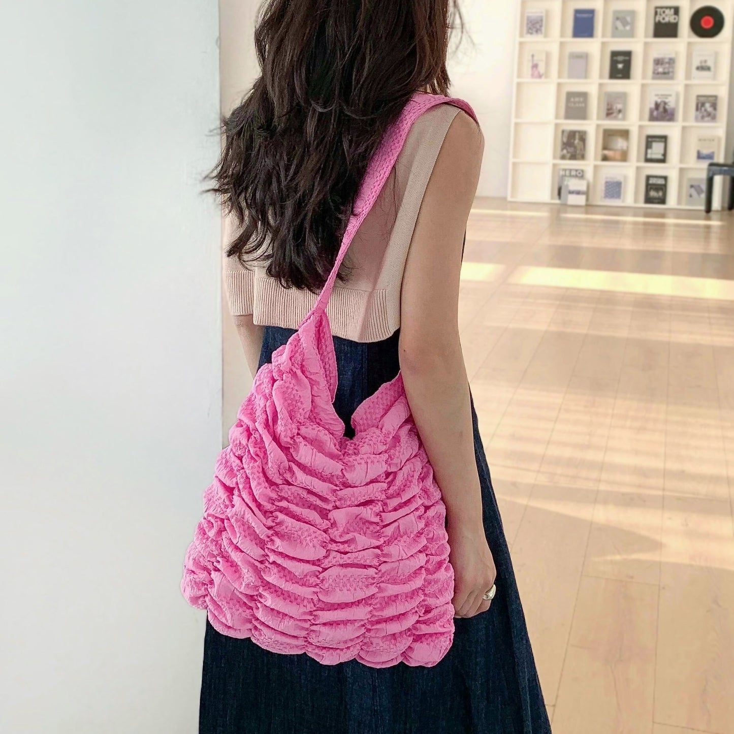 Tasche mit Blasenfalten