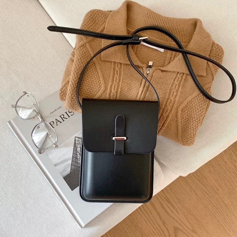 Minimalistische Tasche aus Hartleder