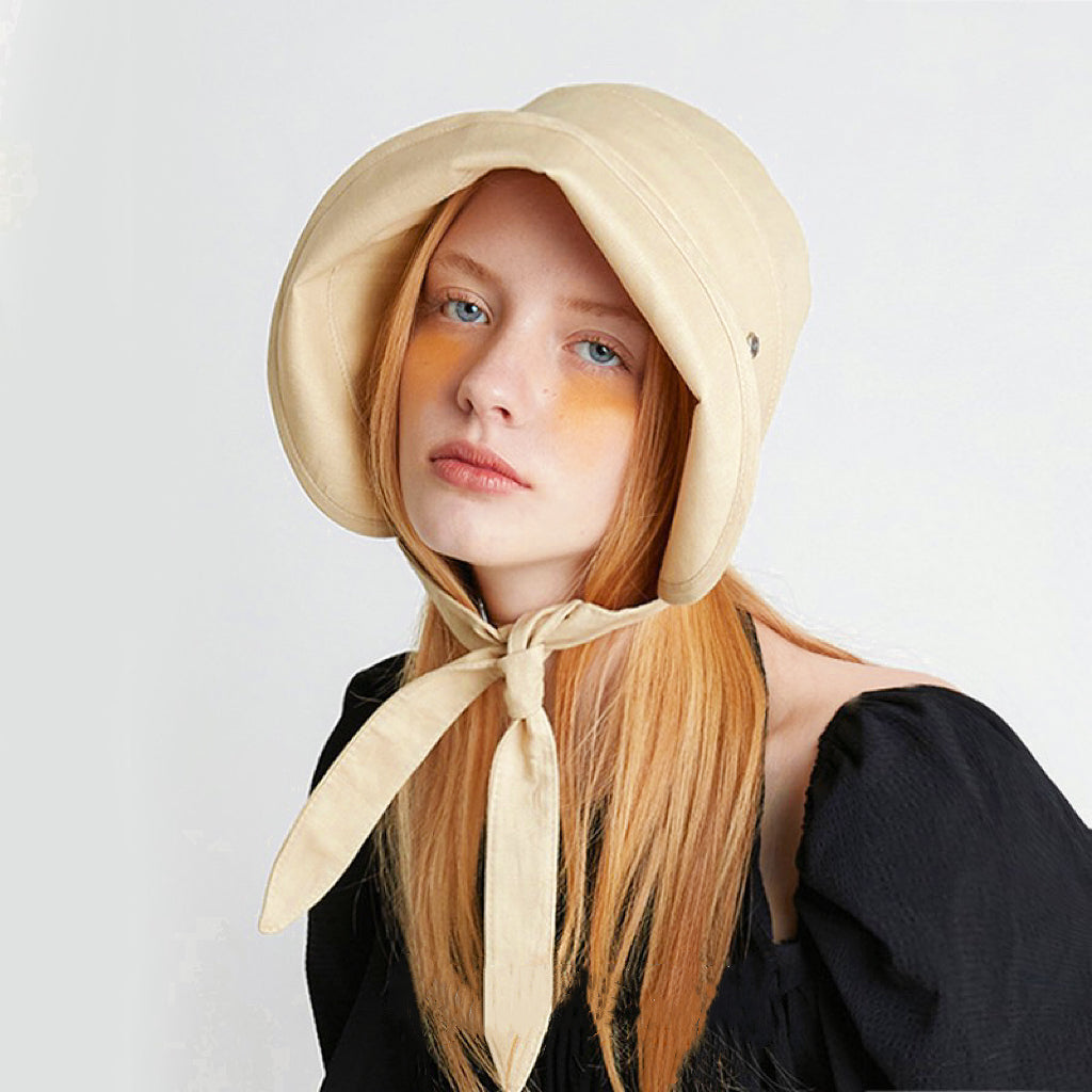 Hepburn Bucket Hat With Streamers