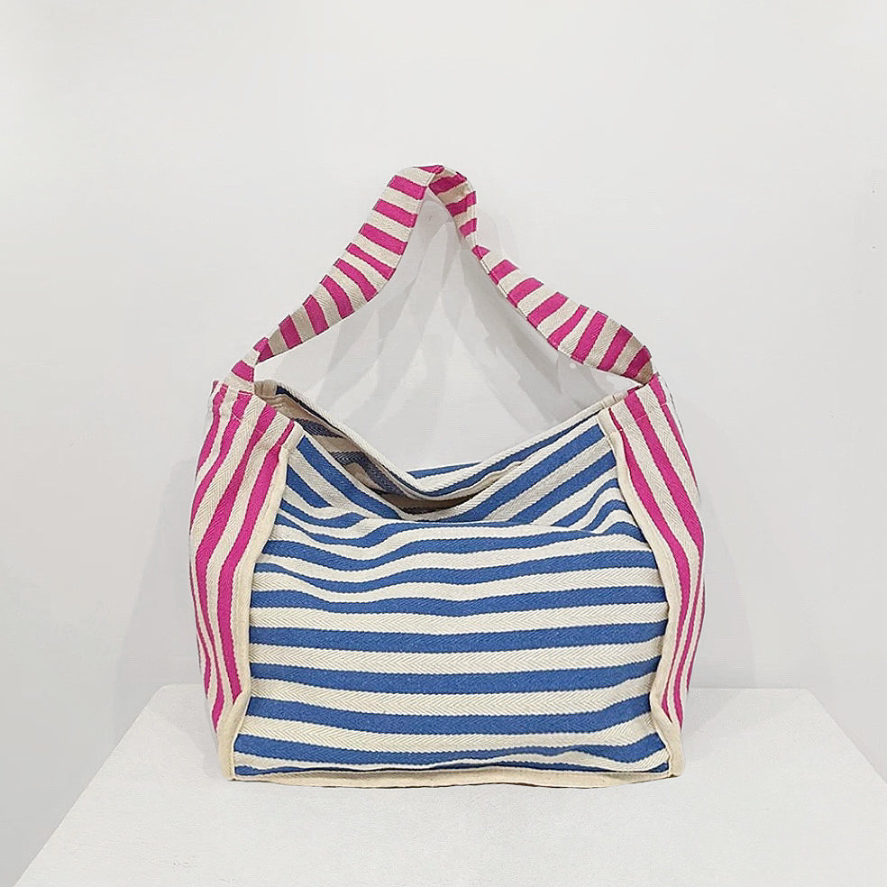 Tragetasche aus Canvas mit spritzigen Streifen