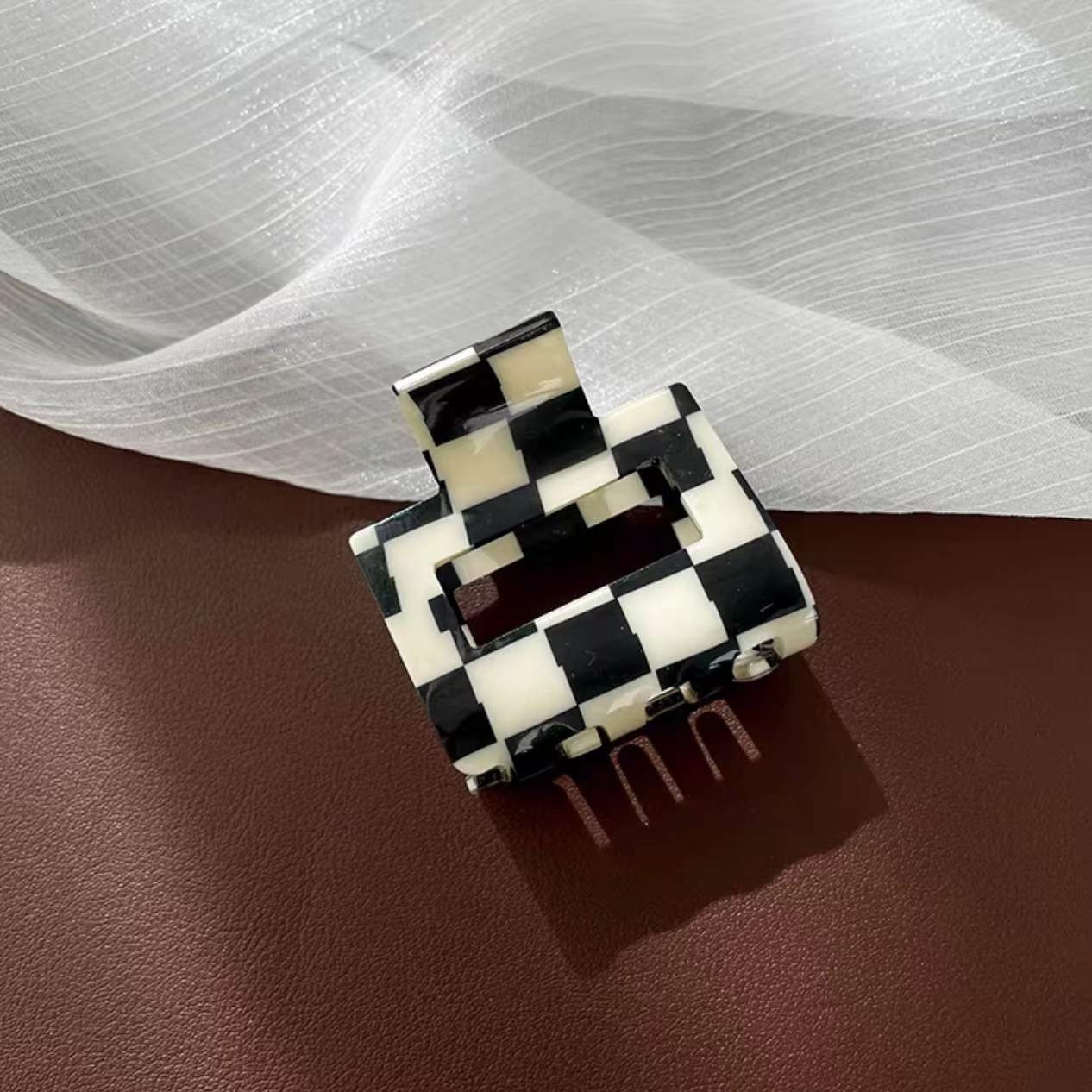 checkerboard hair claw