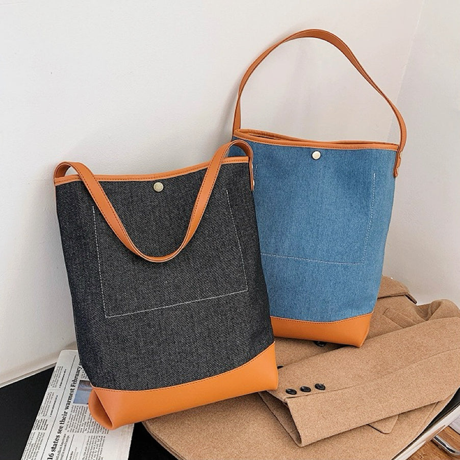 Borsa a secchiello grande in denim patchwork