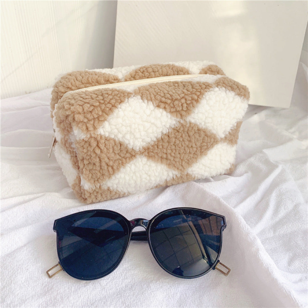 Sherpa Teddy Makeup Bag In Camel