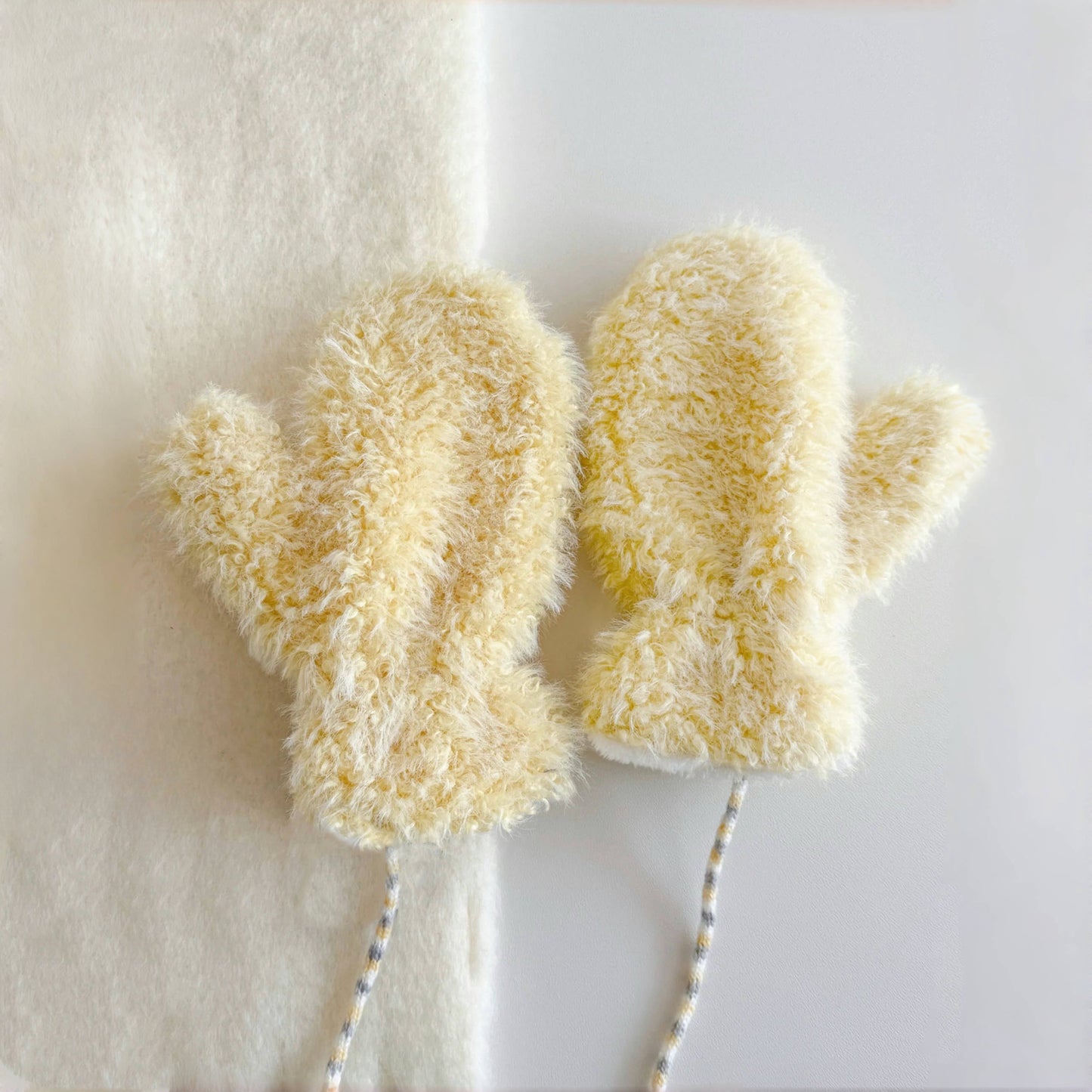 Cloud Touch Fluffy Gloves