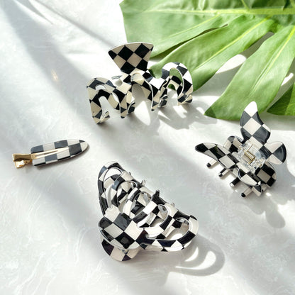 checkered hair claw