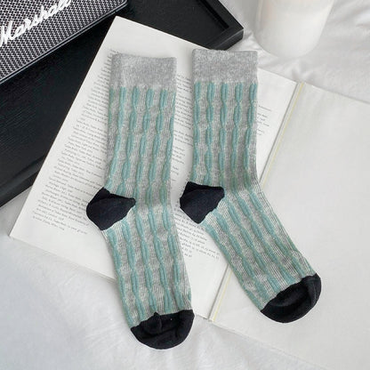 Sculptured Ripple Knitted Socks