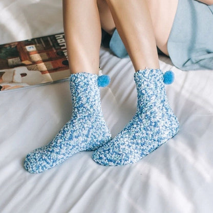 Pompom Cupcake Socks
