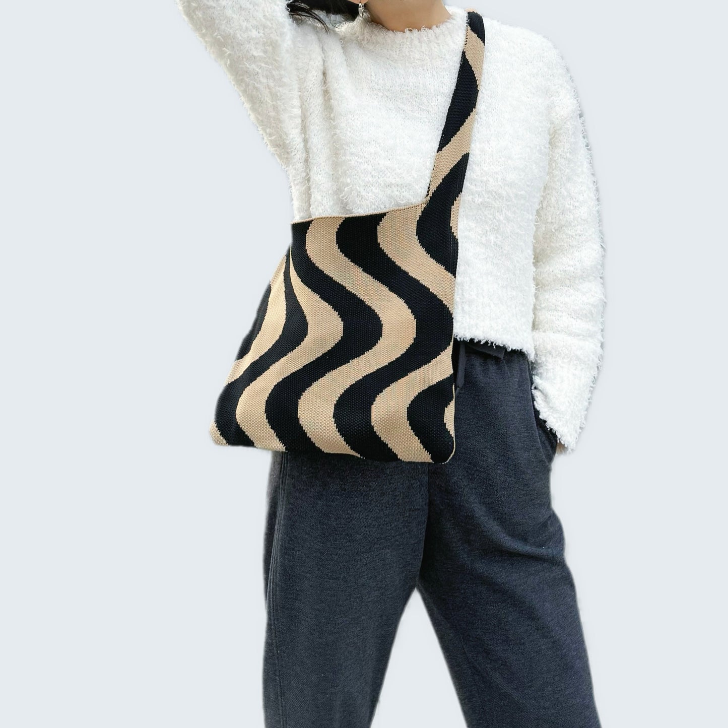 Wave Pattern Knitted Bag