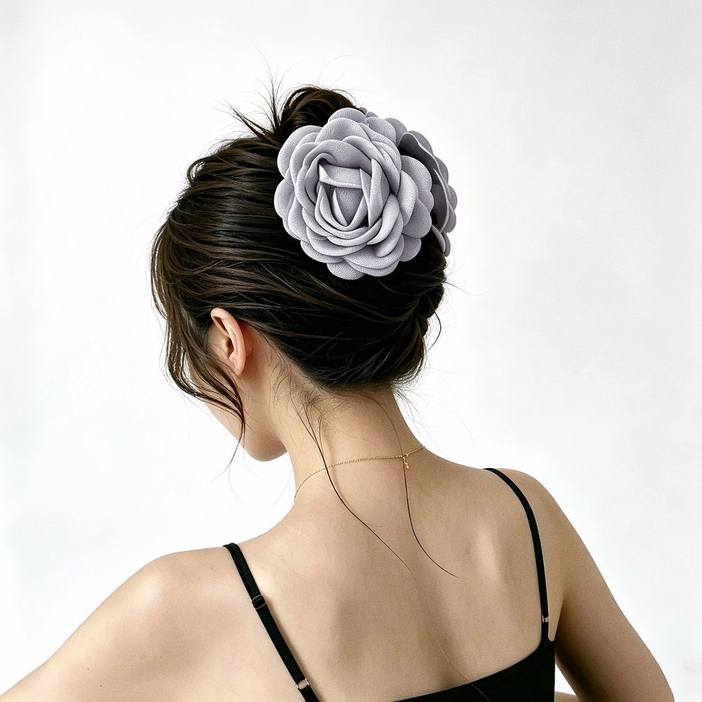Rose Reveries Hair Claw
