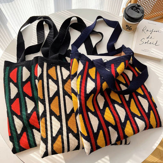 Geometric Contrast Color Knitted Tote Bag