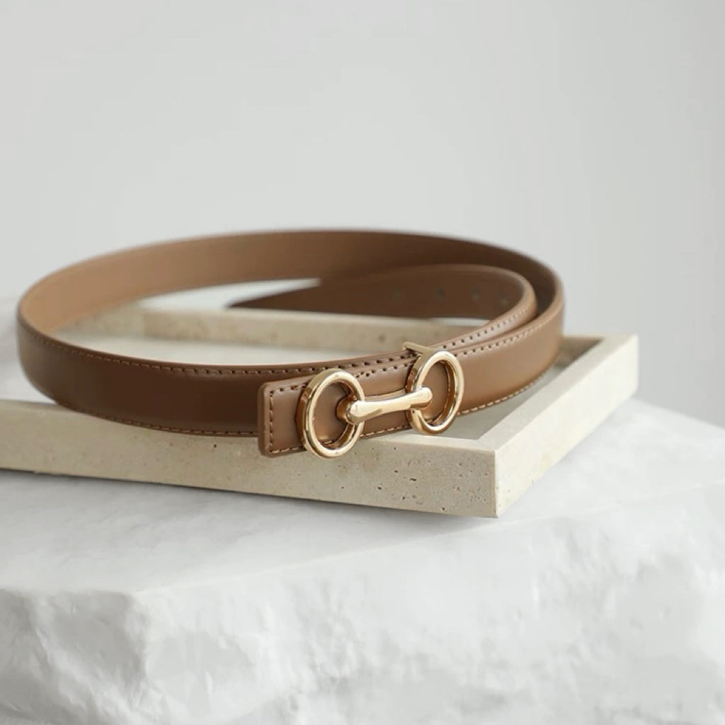 Front view of brown Linked Loop Belt, stylish design for daily wear.